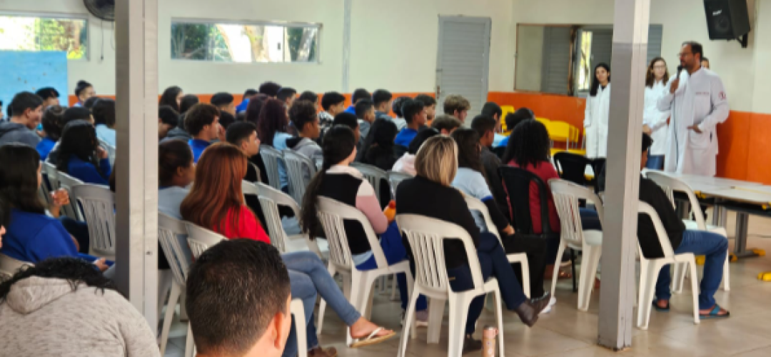 Bruxismo e saúde bucal são temas de palestra no CED Taquara, Planaltina
